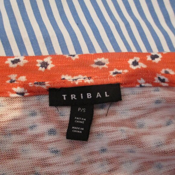 🌸 Floral Scoop-Neck Top by Tribal 🌸 - Picture 5 of 5